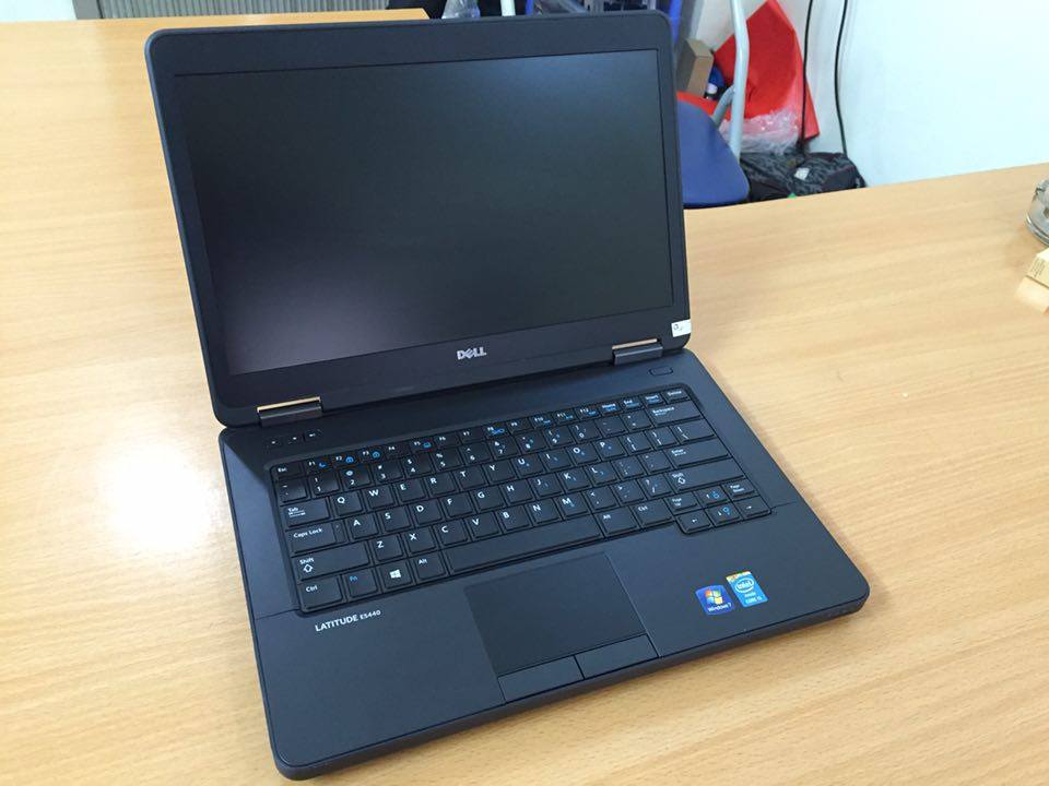 lAPTOP DELL 99% E5440 Core i5-4300U / RAM 4GB / SSD 120GB / Màn14inch
